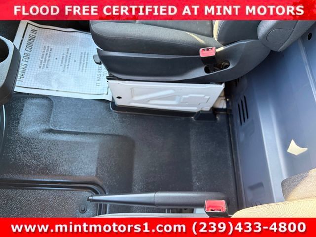 Used 2019 Mercedes-Benz Sprinter 144 Cargo w/ Chrome Grille Package image 28