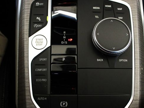Used 2025 BMW 330i Sedan RWD image 27