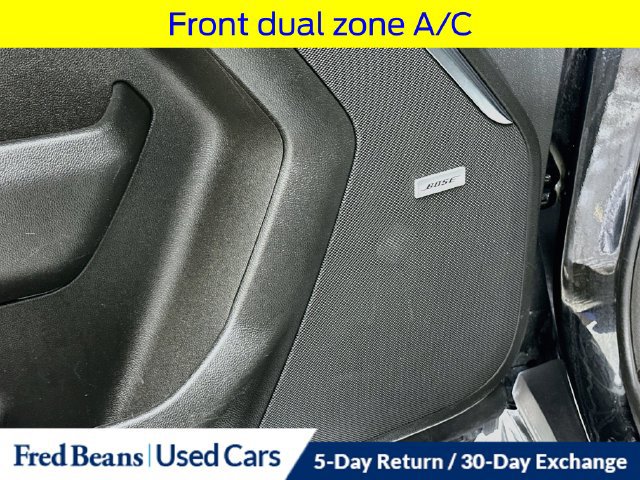Used 2024 GMC Yukon Denali w/ Advanced Technology Package AWD/4WD image 24