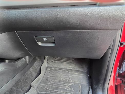 Used 2020 Ford Ranger XLT w/ Equipment Group 301A Mid RWD image 39