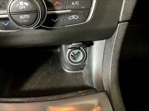 Used 2022 Dodge Charger GT image 31