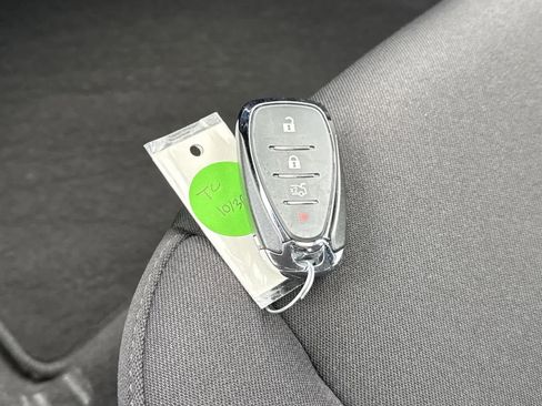 Used 2022 Chevrolet Malibu LS image 29