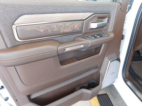 New 2025 RAM 3500 Longhorn image 6