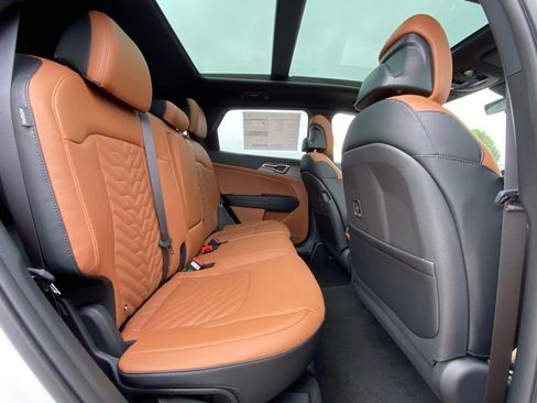 New 2026 Kia Sportage X-Line w/ X-Line Technology Package image 31