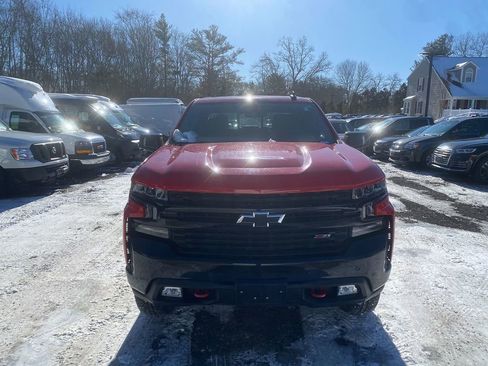 Used 2019 Chevrolet Silverado 1500 LT Trail Boss image 3