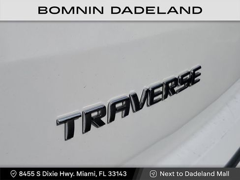 Used 2021 Chevrolet Traverse Premier image 7