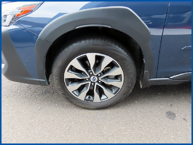 Used 2024 Subaru Outback Touring XT AWD/4WD image 4