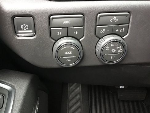 New 2026 Chevrolet Silverado 1500 RST w/ Convenience Package II image 21