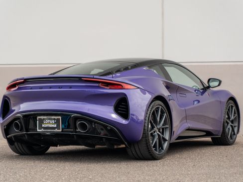 New 2026 Lotus Emira SE RWD image 7