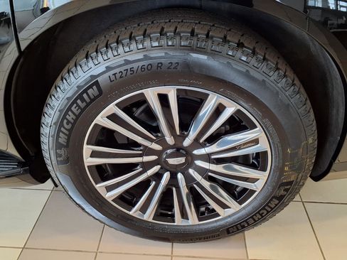 New 2026 Cadillac Escalade IQL Luxury image 12