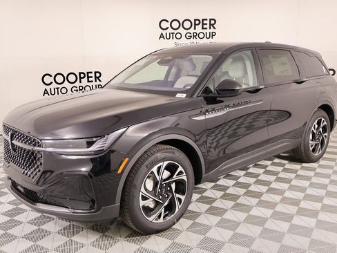New 2026 Lincoln Nautilus Premier w/ Jet Appearance Package AWD/4WD image 10
