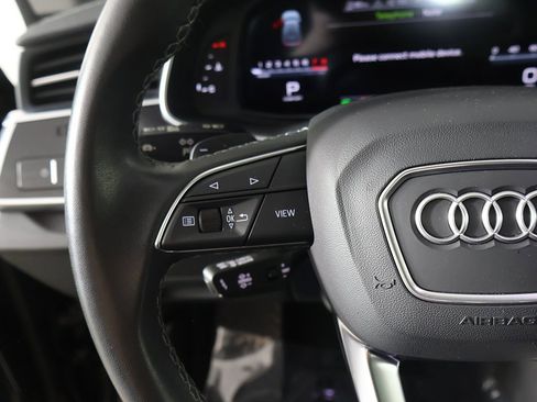 Used 2023 Audi Q8 Prestige w/ Prestige Package image 42