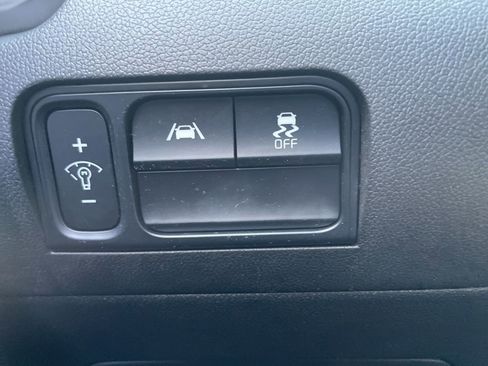 Used 2022 Kia Sorento S image 26