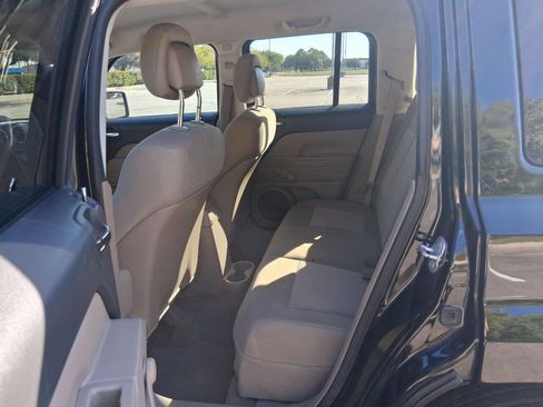 Used 2012 Jeep Patriot Sport image 13