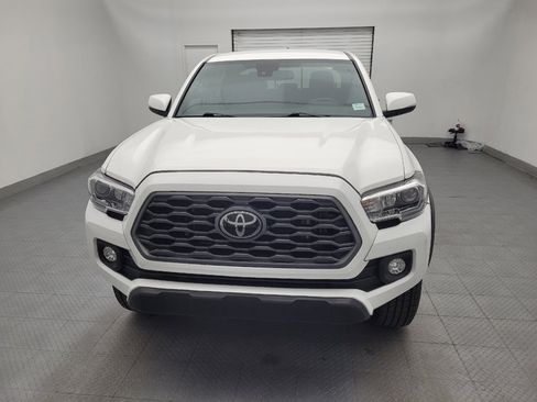 Used 2023 Toyota Tacoma TRD Off-Road w/ Technology Package AWD/4WD image 15