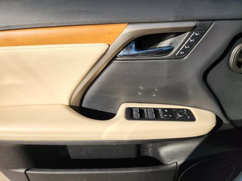 Used 2022 Lexus RX 350 FWD w/ Premium Package image 32