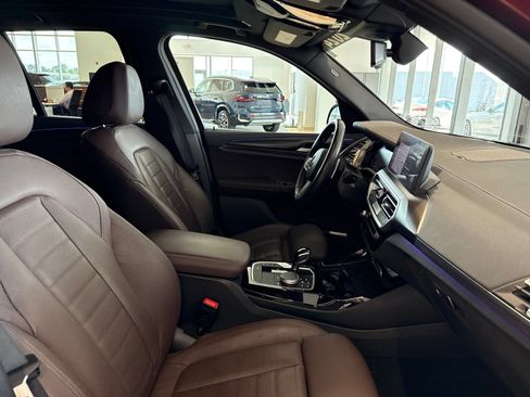 Used 2024 BMW X3 M40i AWD/4WD image 34