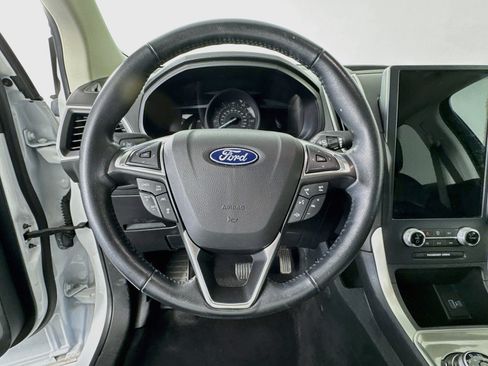 Used 2023 Ford Edge SEL AWD/4WD image 11