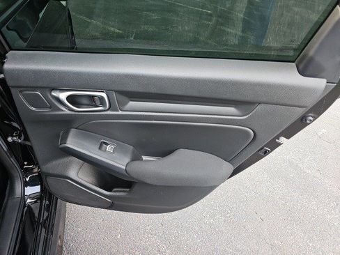 Used 2024 Honda Civic Sport image 17