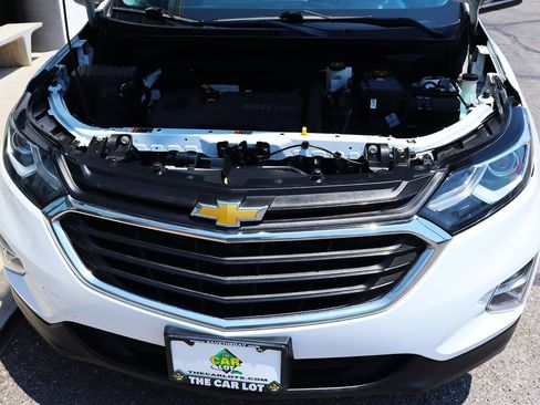 Used 2020 Chevrolet Equinox LS FWD image 57
