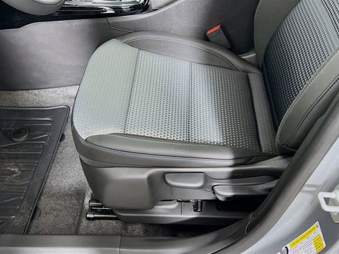 New 2026 Chevrolet Trax LT image 18