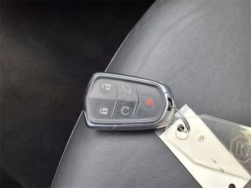 Used 2022 Cadillac XT5 Premium Luxury image 23