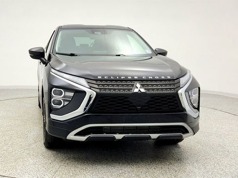 Used 2022 Mitsubishi Eclipse Cross SE image 2