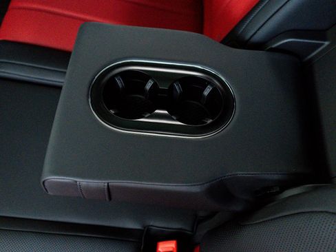 New 2025 Bentley Bentayga image 26