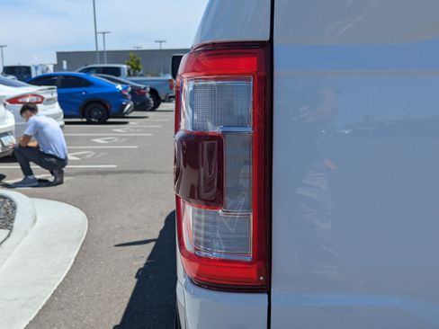 Used 2022 Ford F150 Lariat AWD/4WD image 44
