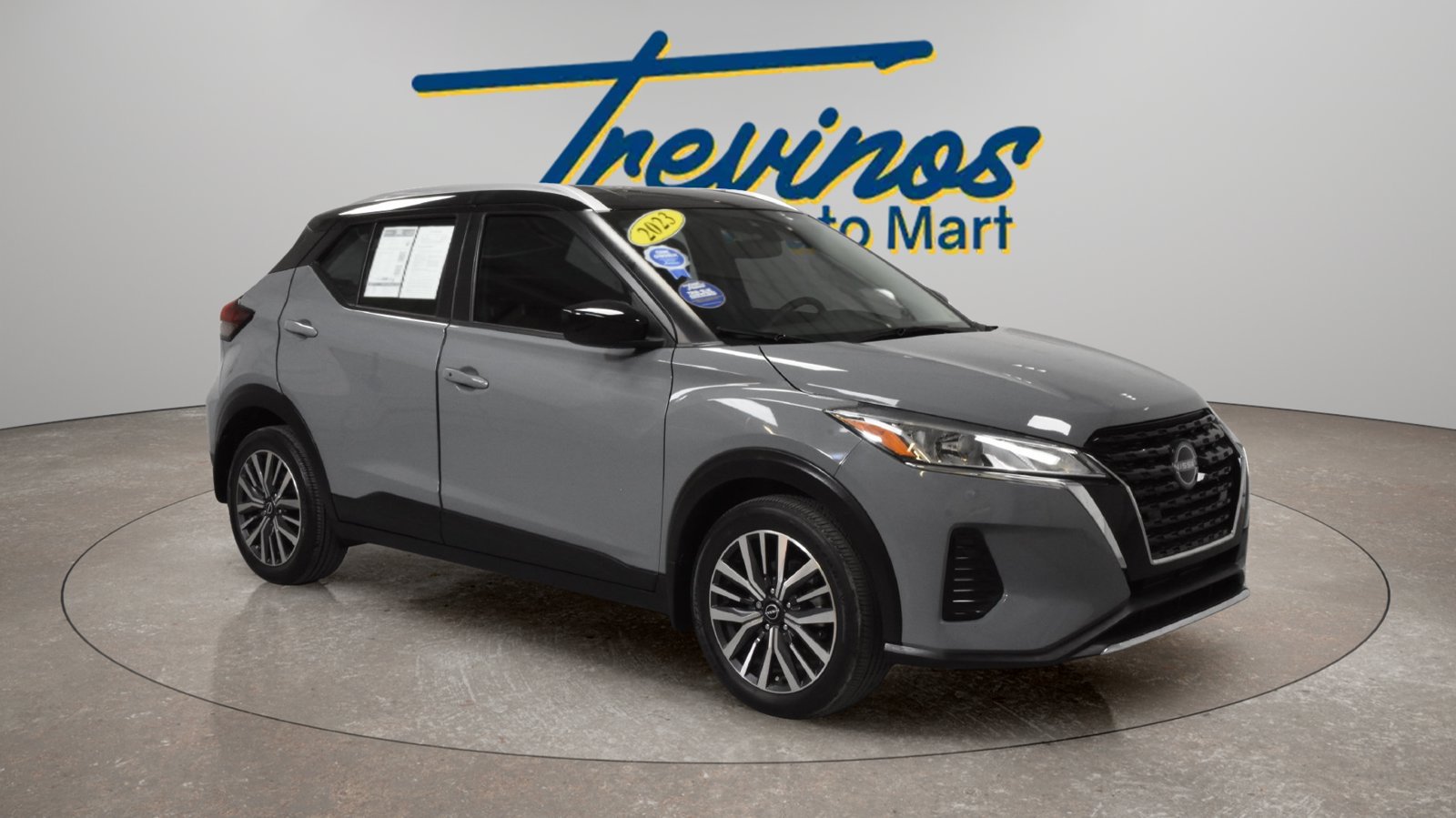 Used 2023 Nissan Kicks SV FWD image 1
