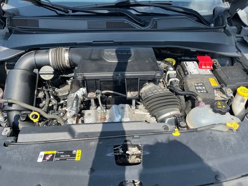 Used 2023 Jeep Compass Latitude w/ Convenience Group AWD/4WD image 22