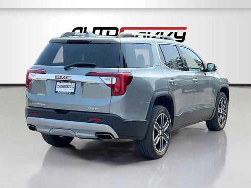 Used 2023 GMC Acadia SLT w/ Technology Package AWD/4WD image 7