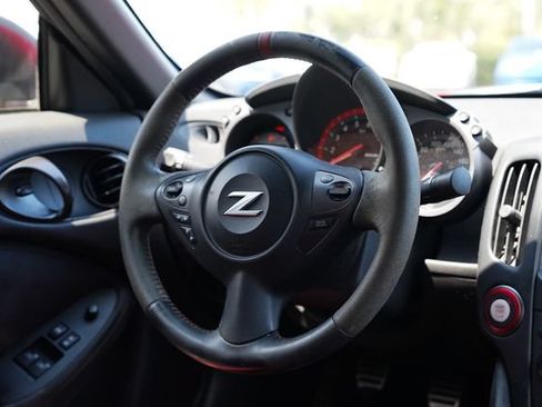 Used 2015 Nissan 370Z NISMO RWD image 24