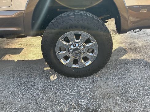 Used 2017 Ford F250 King Ranch image 12