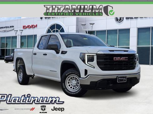 Used 2024 GMC Sierra 1500 Pro w/ Pro Value Package image 1