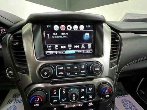 Used 2018 Chevrolet Suburban LT AWD/4WD image 21