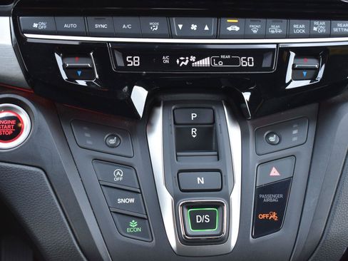 Used 2025 Honda Odyssey Sport-L image 9