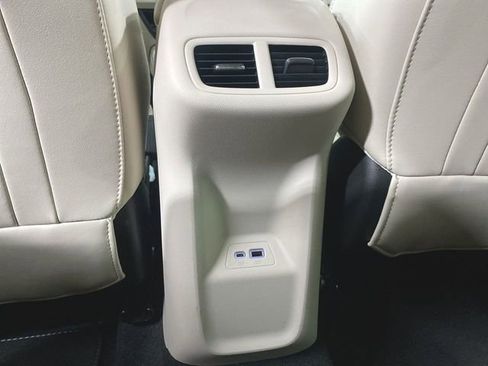 Used 2023 Buick Envision Essence image 20