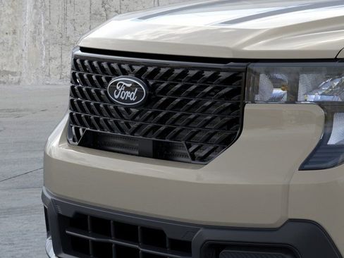 New 2025 Ford Maverick XLT w/ XLT Luxury Package image 18