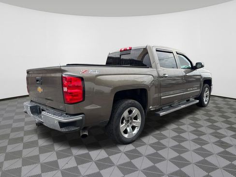Used 2015 Chevrolet Silverado 1500 LTZ Z71 w/ LTZ Plus Package AWD/4WD image 6