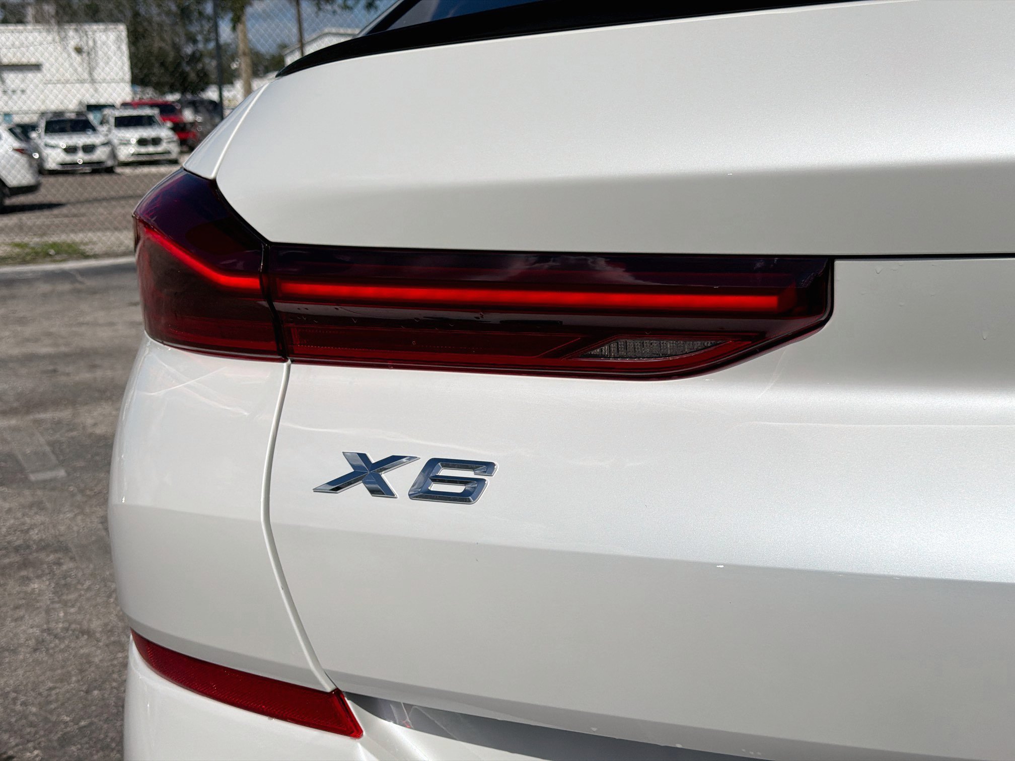 New 2027 BMW X6 xDrive40i w/ Executive Package AWD/4WD image 10