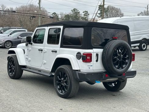 Used 2023 Jeep Wrangler Unlimited Sahara image 3