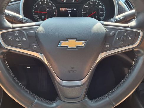 Used 2023 Chevrolet Malibu RS FWD image 16