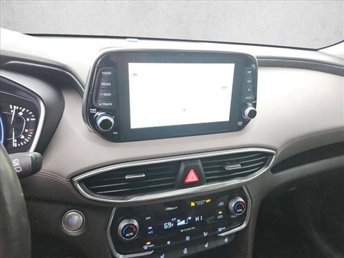 Used 2020 Hyundai Santa Fe Limited image 18