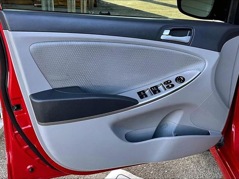 Used 2015 Hyundai Accent Sport image 20