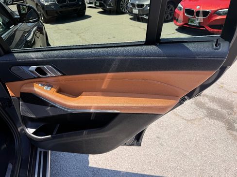 Used 2020 BMW X7 xDrive40i w/ Premium Package AWD/4WD image 20