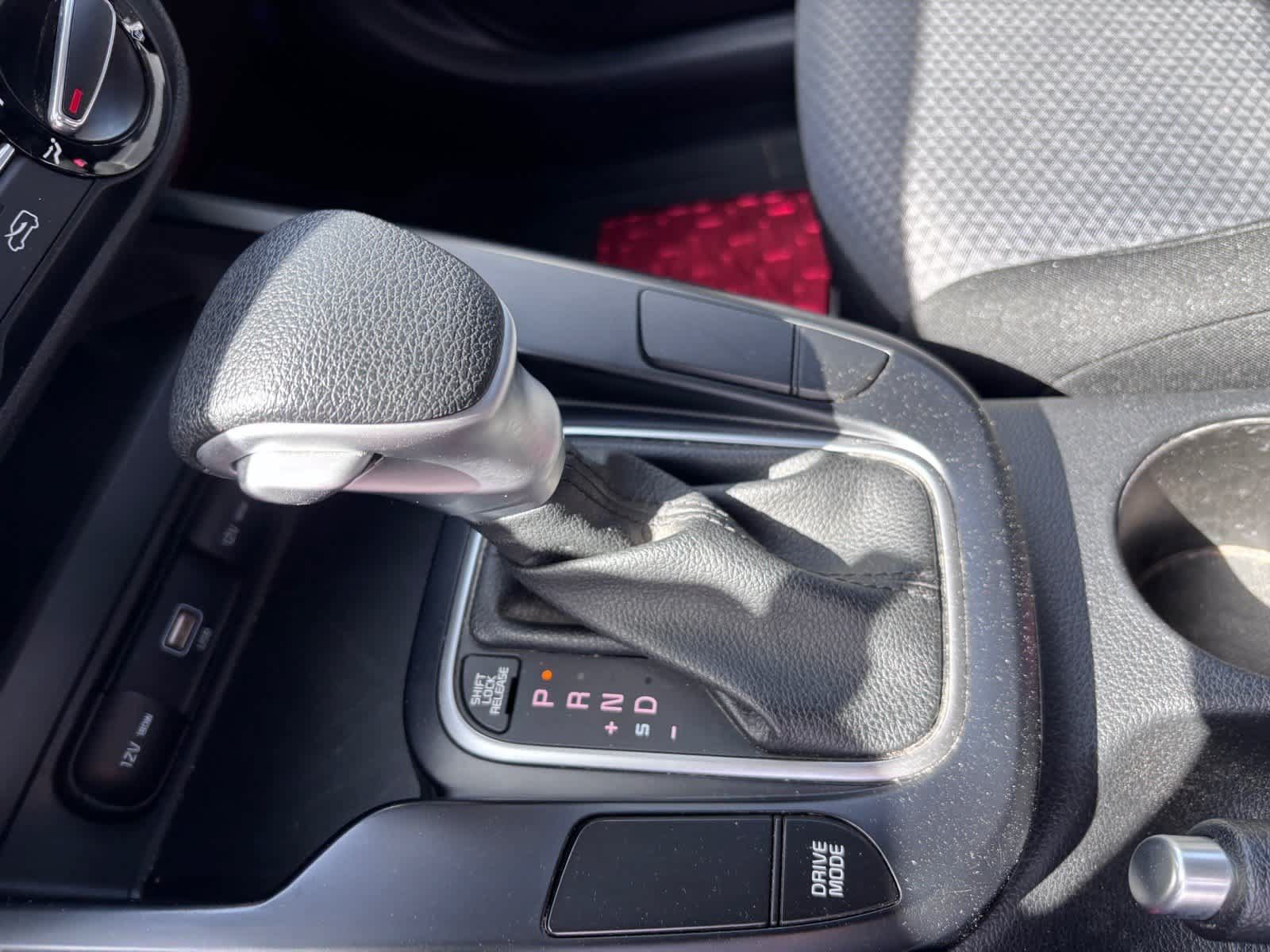 Used 2022 Kia Soul LX FWD image 27