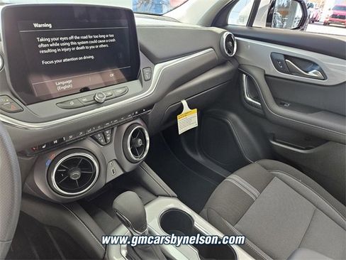 New 2026 Chevrolet Blazer LT w/ Convenience Package image 10