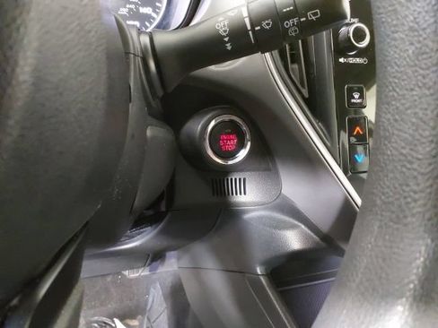 Certified 2024 Subaru Crosstrek 2.0i Premium AWD/4WD image 23