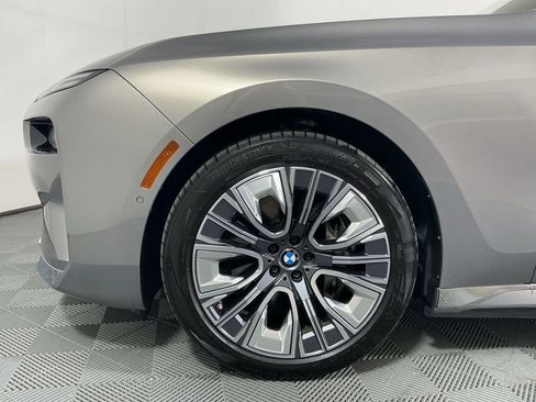 Certified 2024 BMW i7 eDrive50 image 9